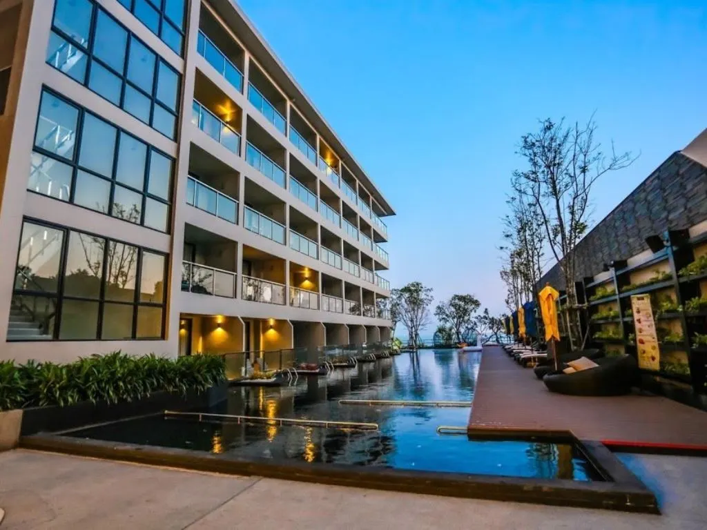 Golden Tulip Pattaya Beach Resort фото 0