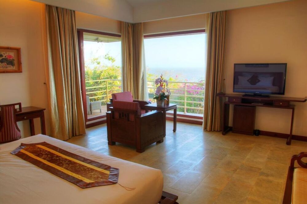 Victoria Phan Thiet Beach Resort & Spa фото 63
