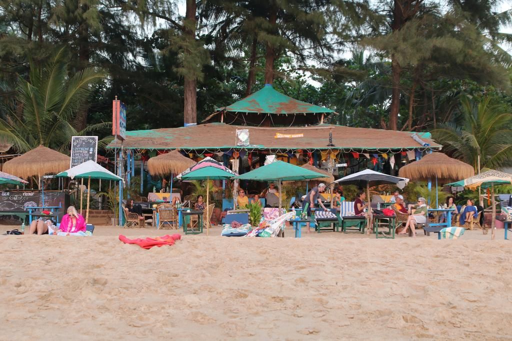 Sea Front Beach Huts фото 16