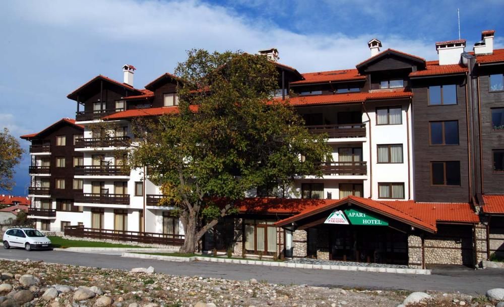 Mountain Paradise by the Walnut Trees Aparthotel фото 0