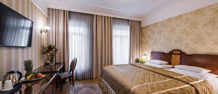 Фото отеля Hotel Moskva