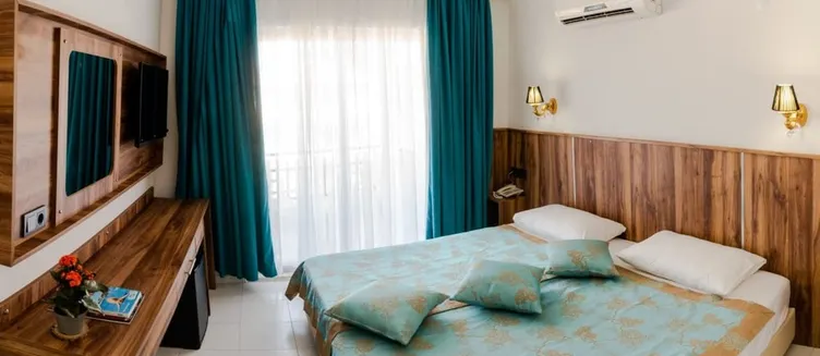 Фото отеля Elijah Hotel