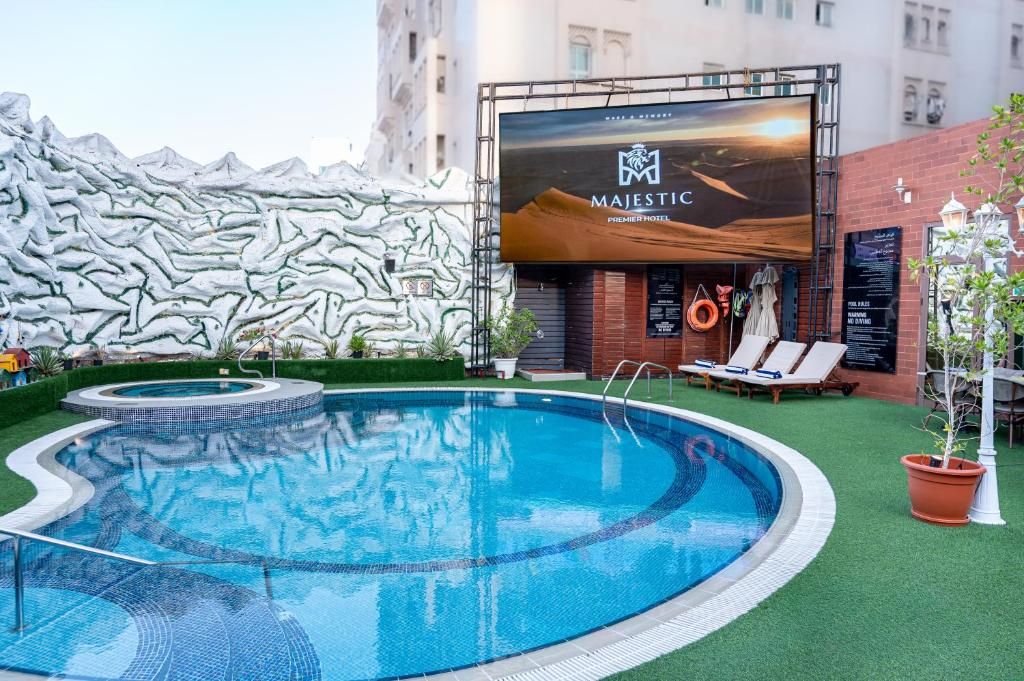 Four Points by Sheraton Bur Dubai фото 28