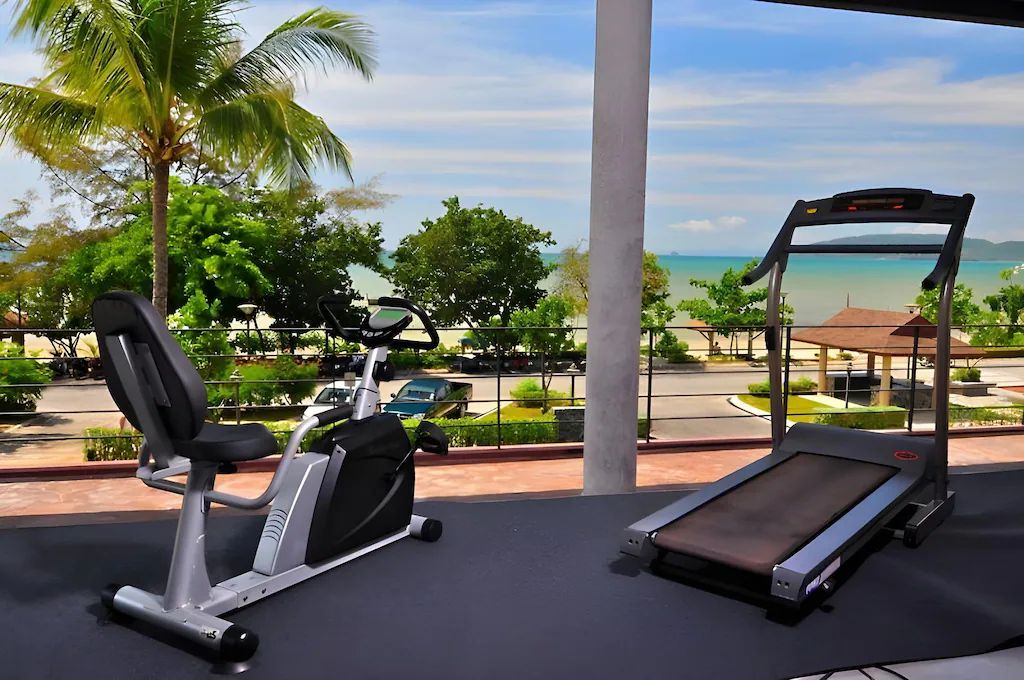 Holiday Ao Nang Beach Resort, Krabi фото 27