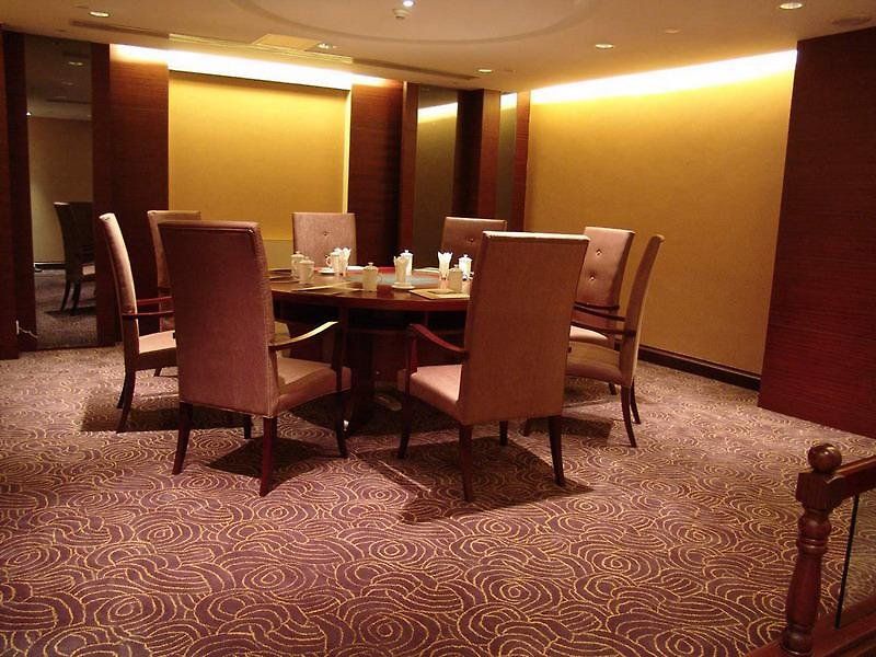 Grand International Hotel фото 23