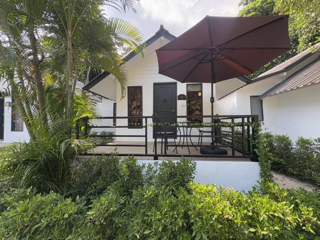 Milky Bay Resort фото 65