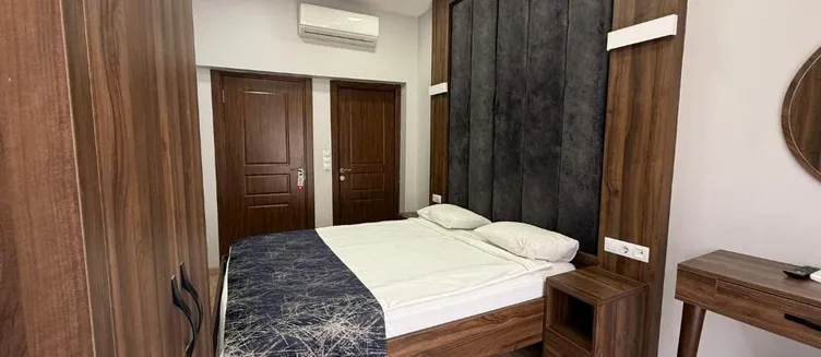 Фото отеля Han Suite Hotel