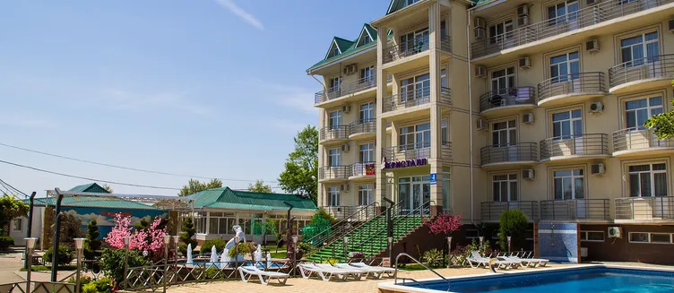 Фото отеля Пансионат «Кристалл Уют»