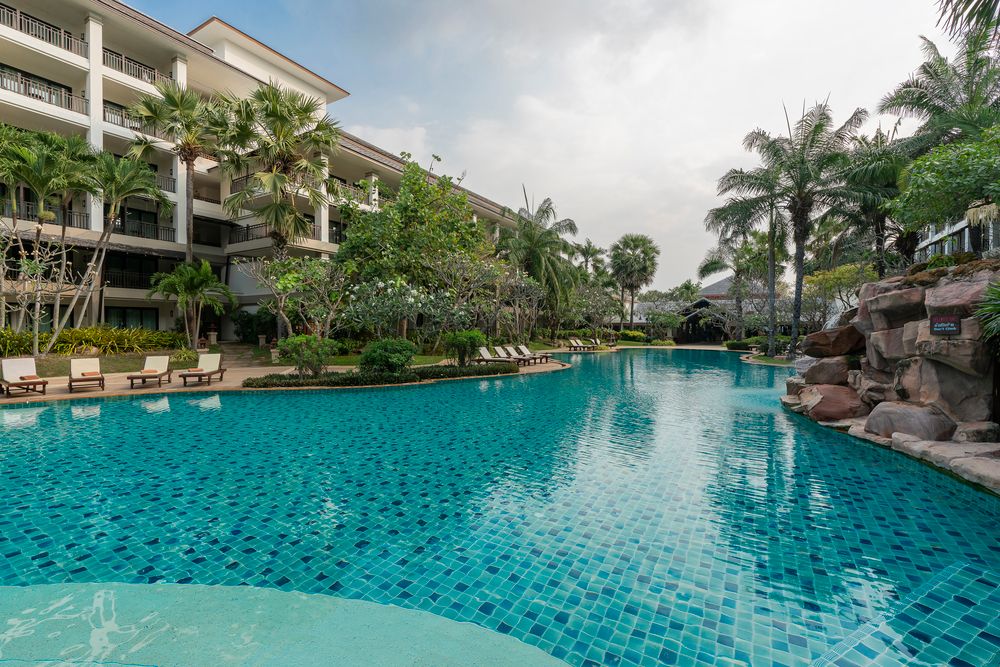 Ravindra Beach Resort & Spa фото 47