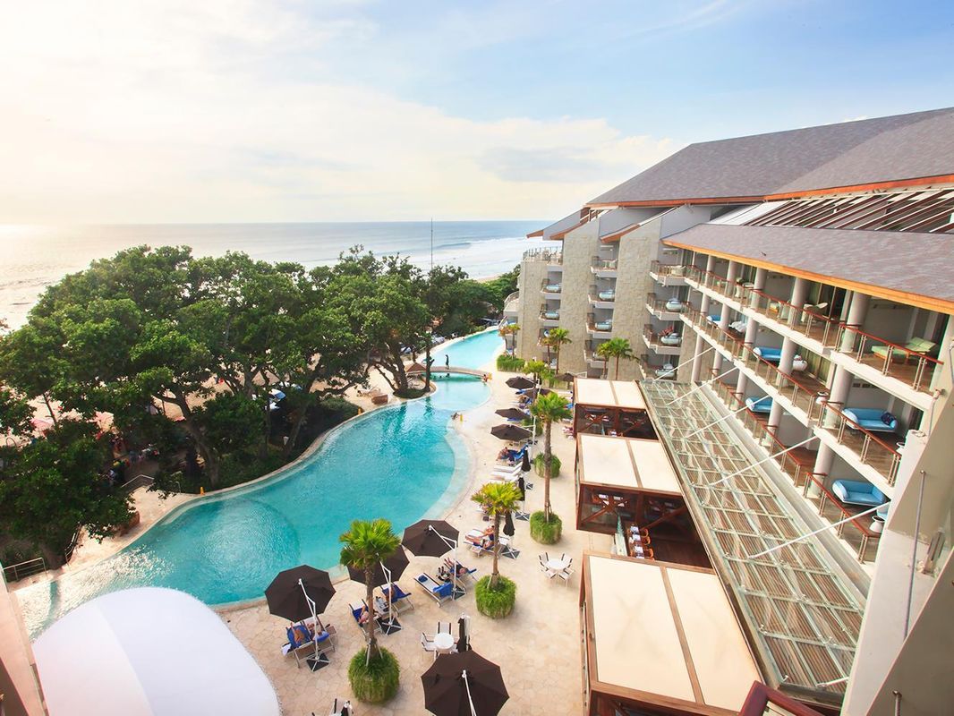 Double-Six Luxury Hotel Seminyak фото 27