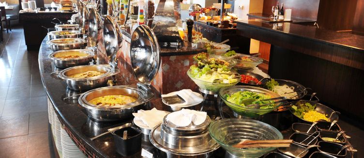 Фото отеля DoubleTree by Hilton Bangkok Ploenchit