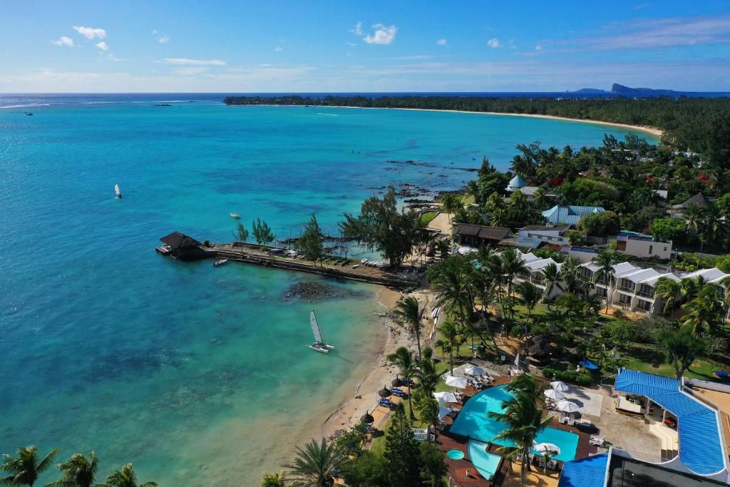 Coral Azur Beach Resort Mont Choisy фото 30