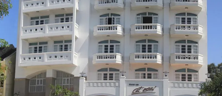 Фото отеля Sea and Sand Hotel