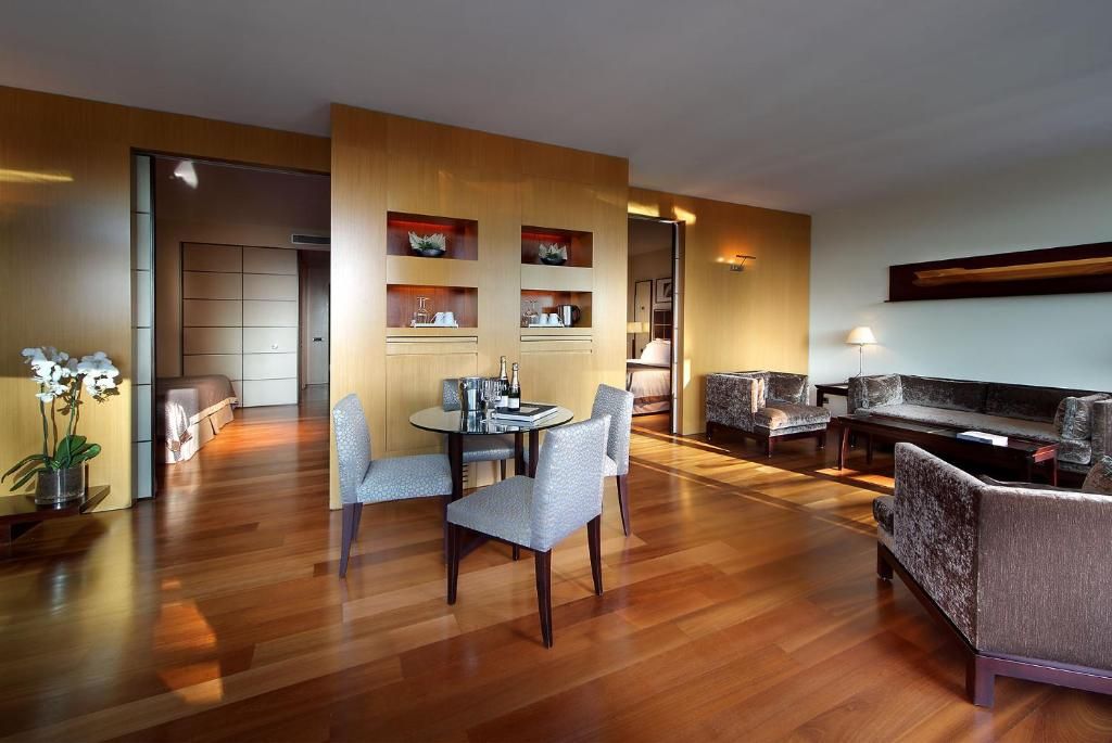 Eurostars Grand Marina фото 60
