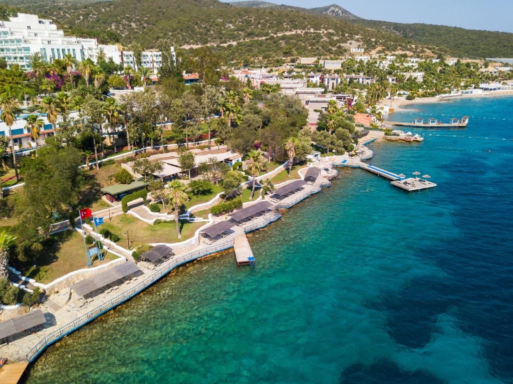 Bodrum Holiday Resort & Spa фото 123