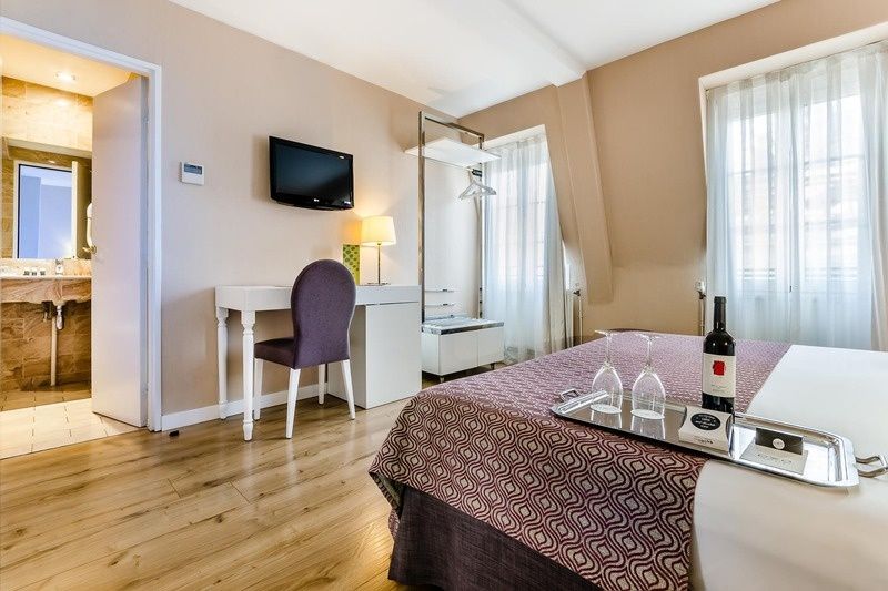 Exe Paris Centre Hotel фото 25