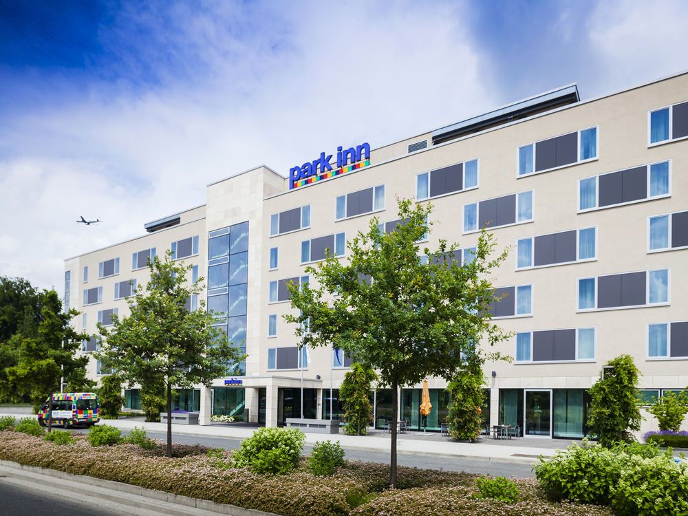 Park Inn by Radisson Frankfurt Airport фото 0