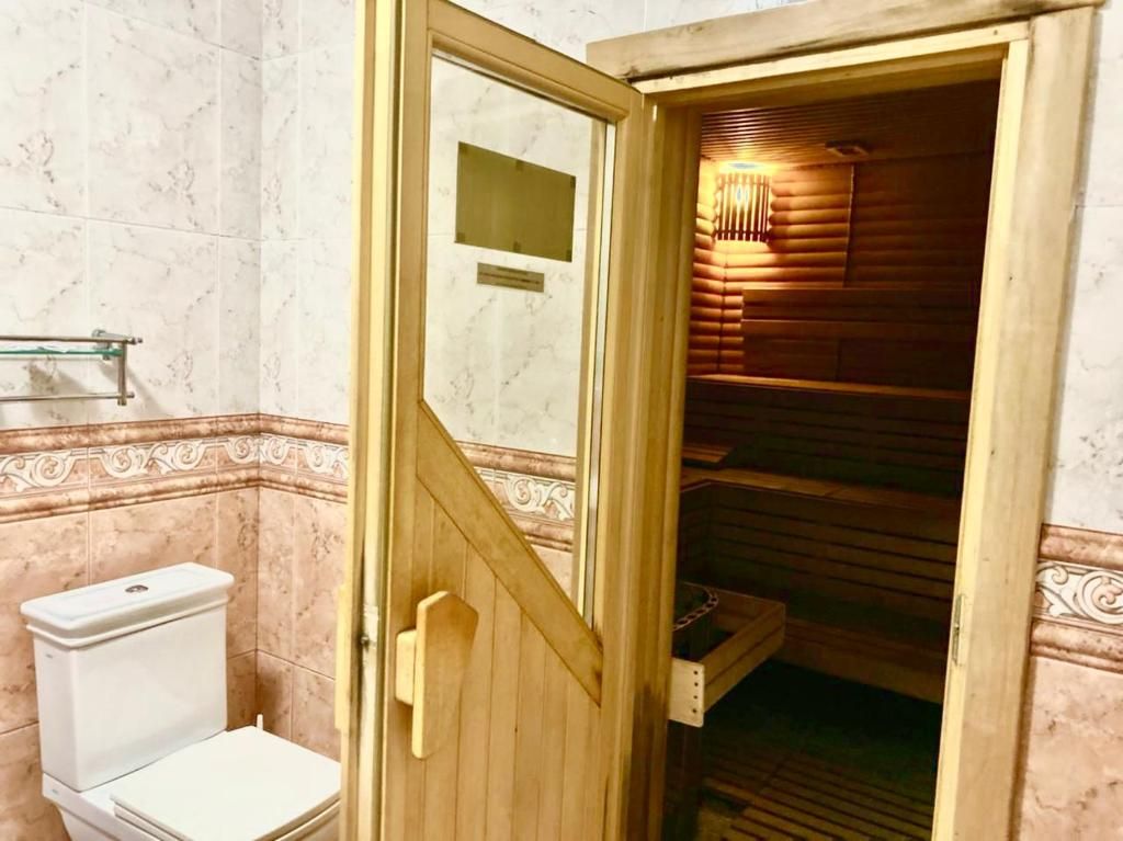 Гостиница «Hotel Prestige» фото 2