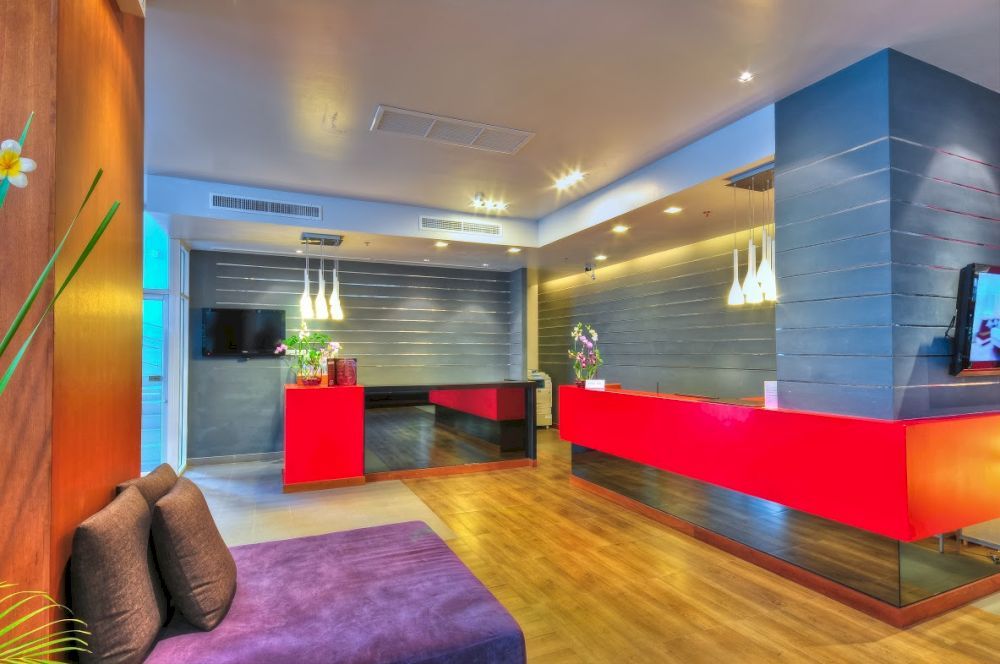 The Ashlee Heights Patong Hotel & Suites фото 38