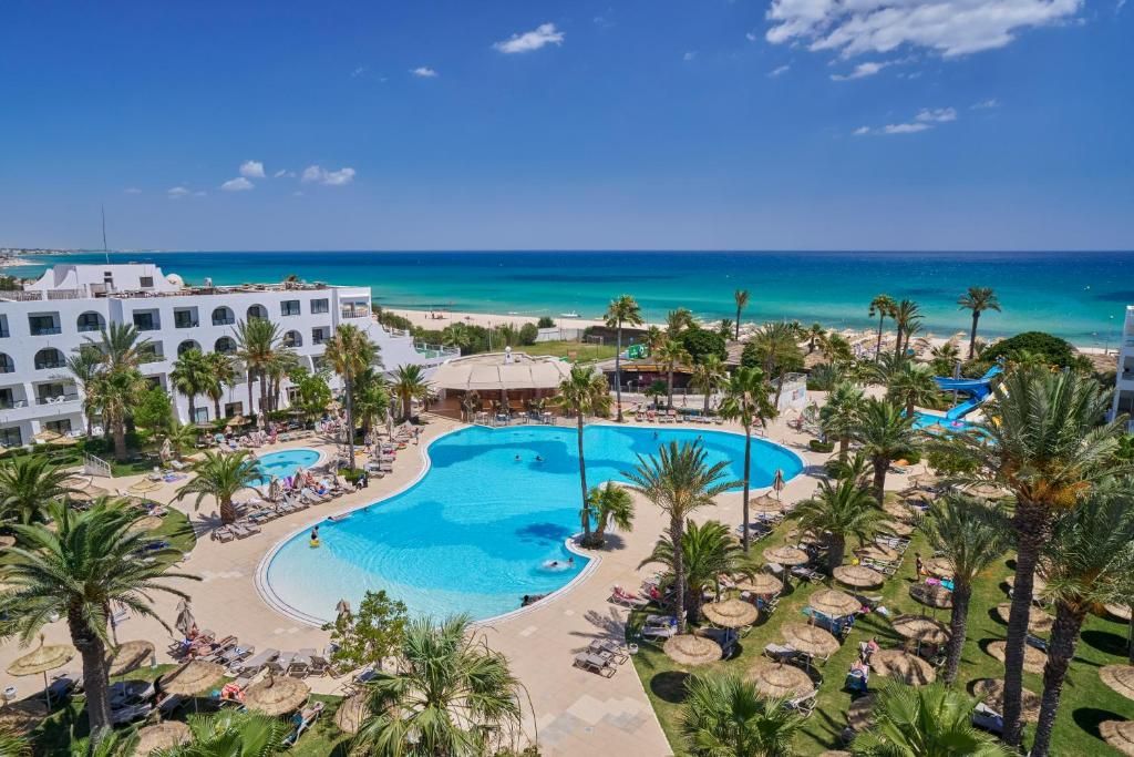 Nozha Beach Resort & Spa фото 41