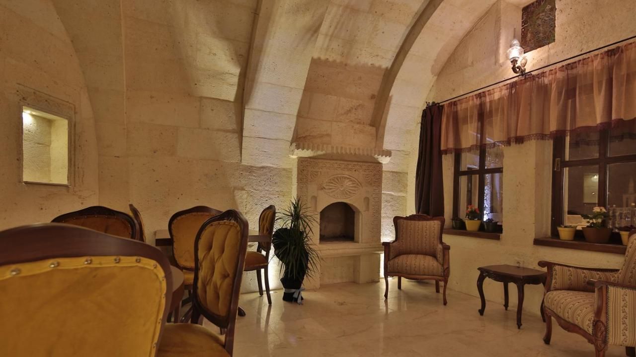 Golden Cave Suites фото 9