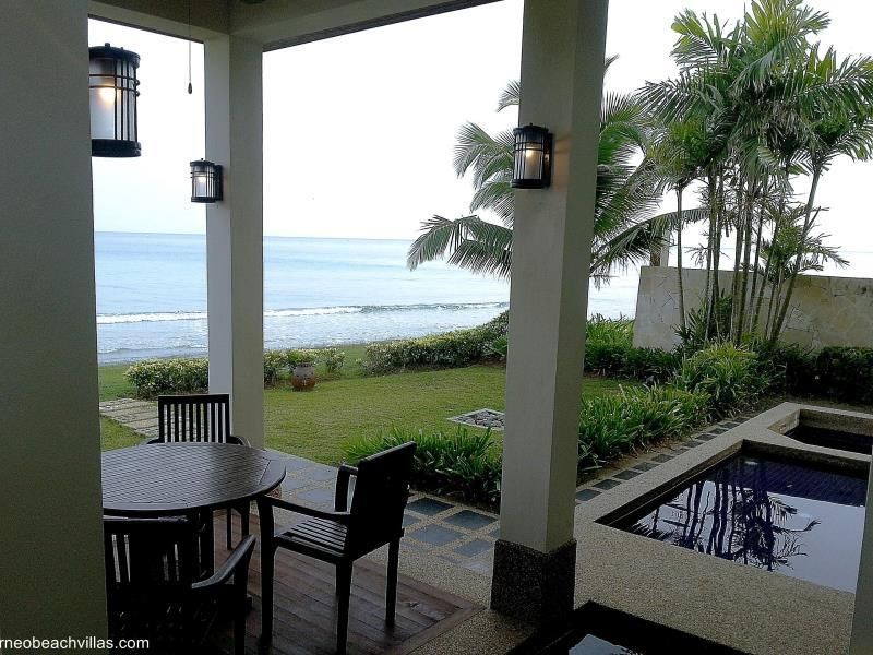Borneo Beach Villas фото 36