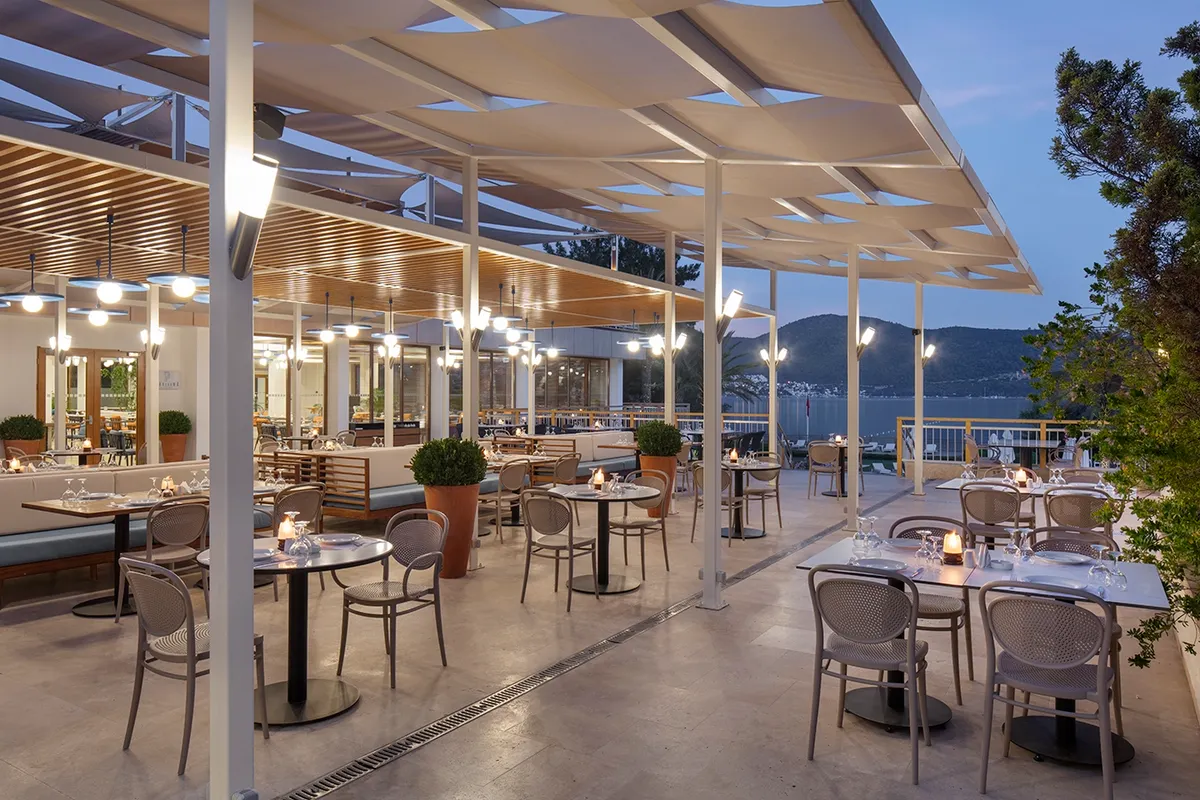 DoubleTree by Hilton Bodrum Isil Club Resort фото 16