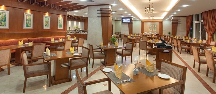 Фото отеля Chelsea Gardens Hotel Apartment