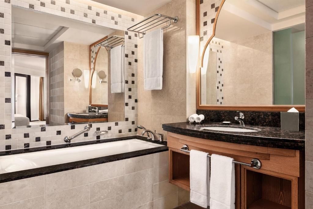 Hilton Muscat Al Bandar фото 53