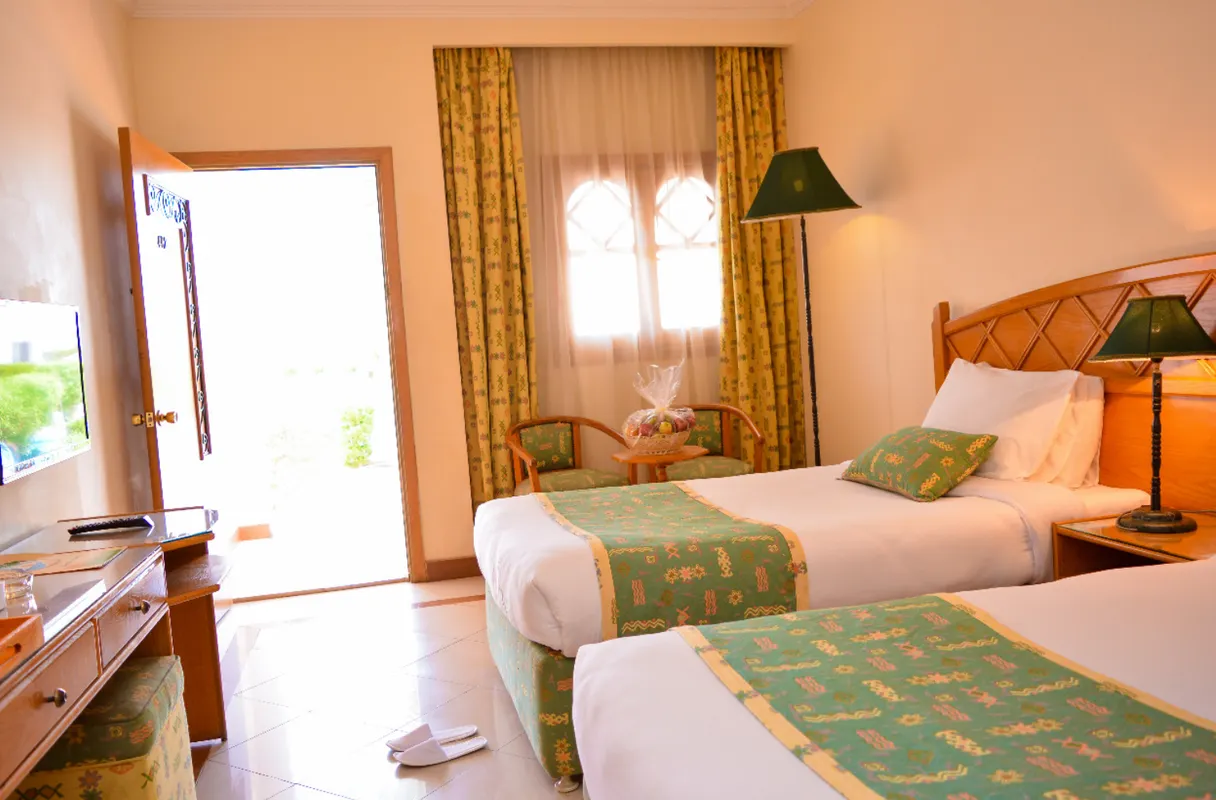 Dive Inn Resort фото 4