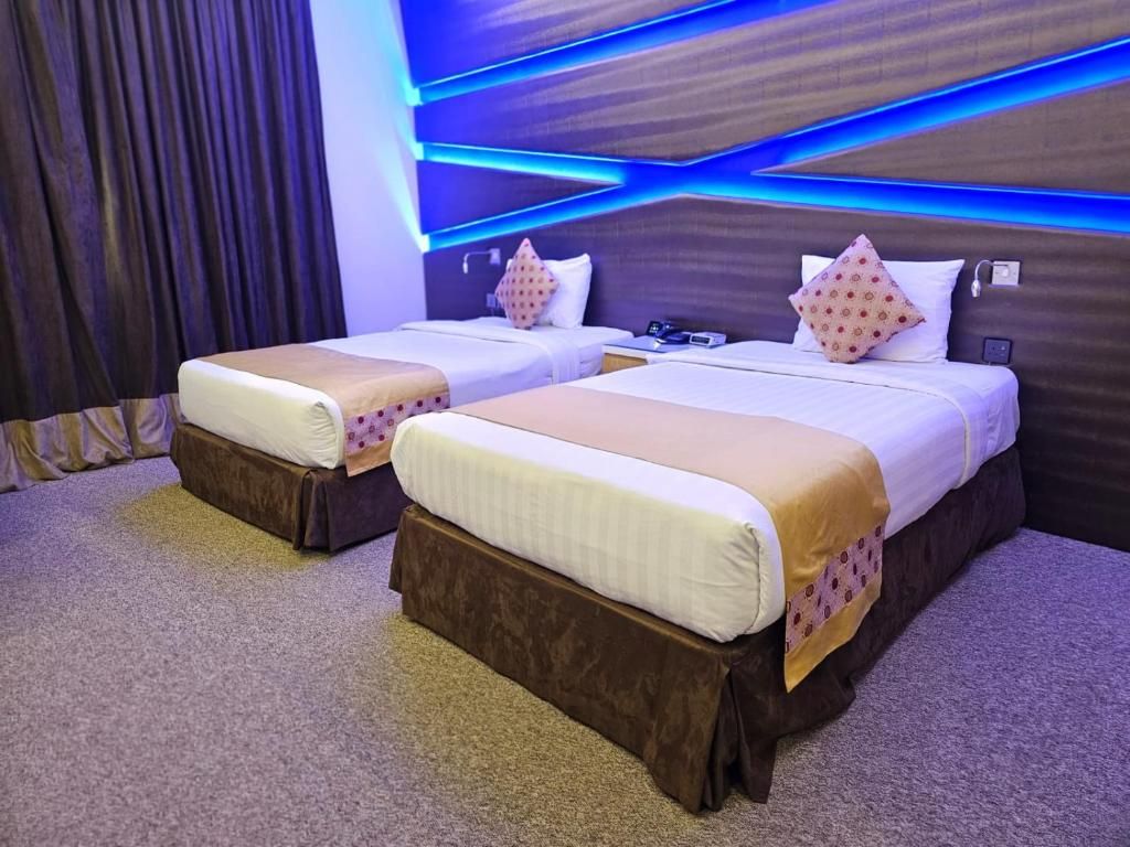 Al Safir Hotel & Tower фото 32