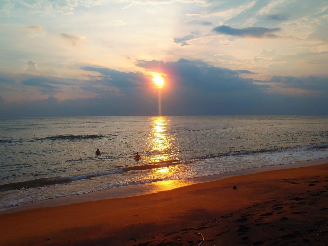 Ocean Ripples Resort фото 6