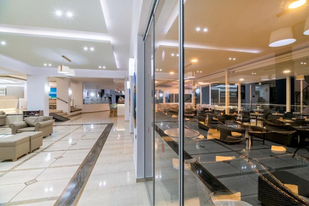 Stelios Horizon Beach Hotel фото 42