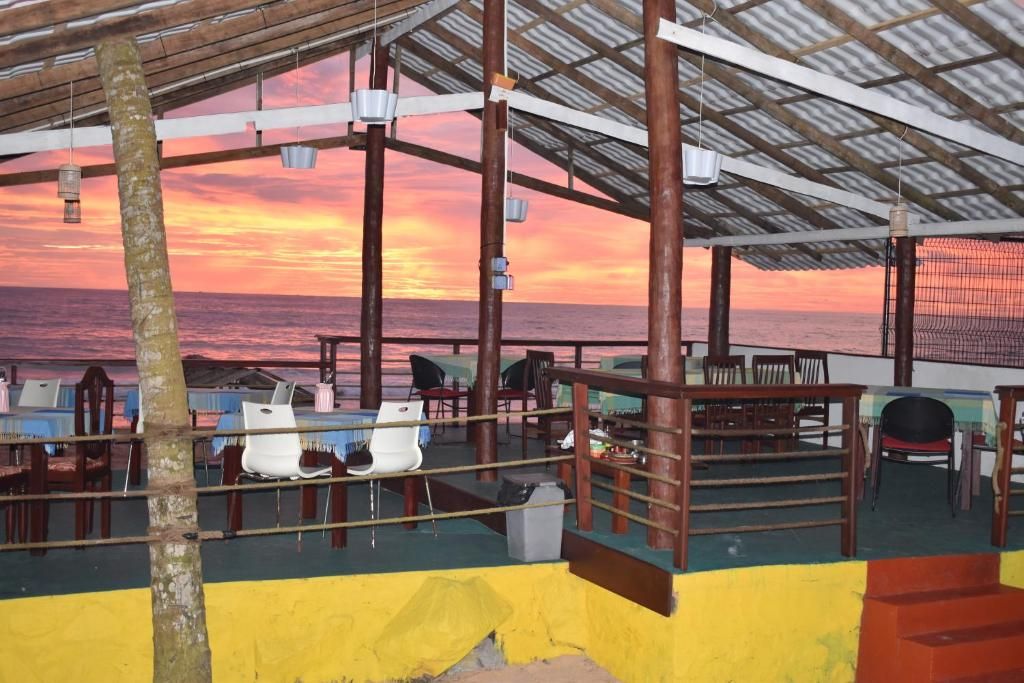 Guest House «Whitepearl Beach Guest House» фото 23