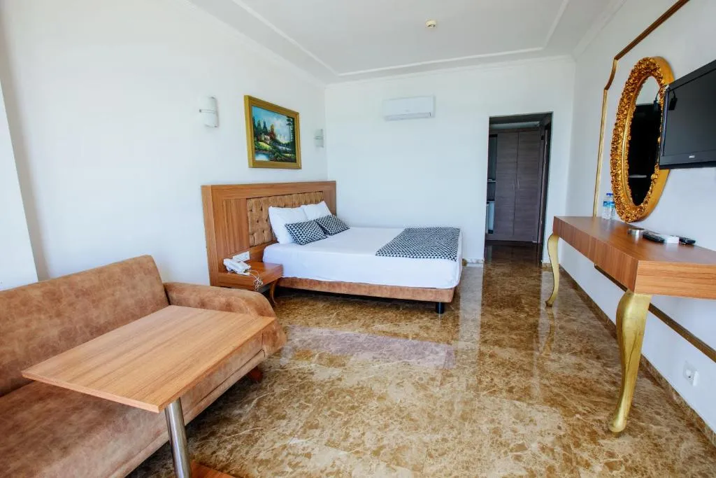 Kristal Beach Hotel фото 17