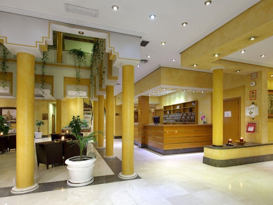 Hotel Eurostars Regina фото 17