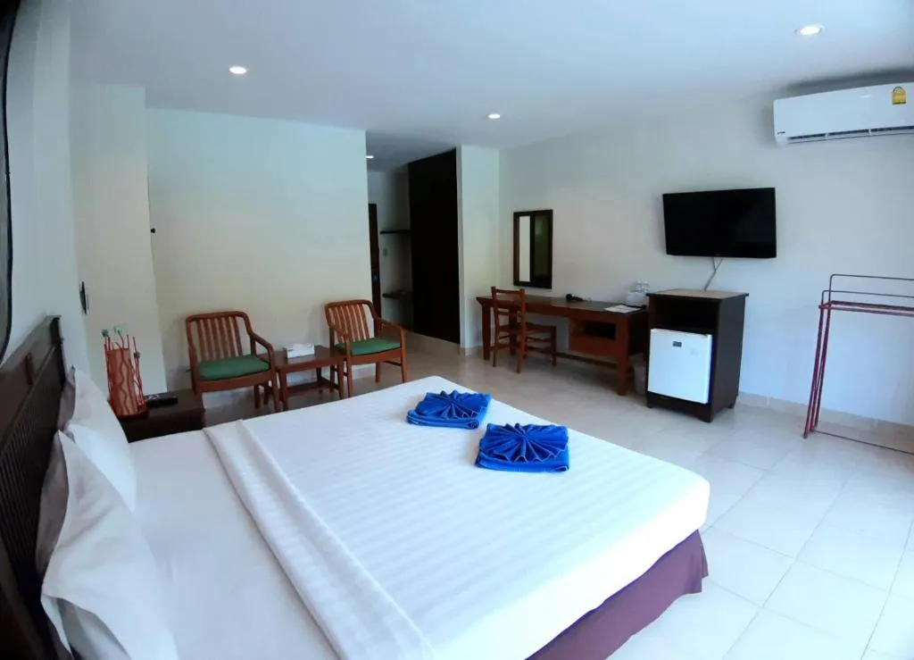 Karon Living Room Hotel фото 2