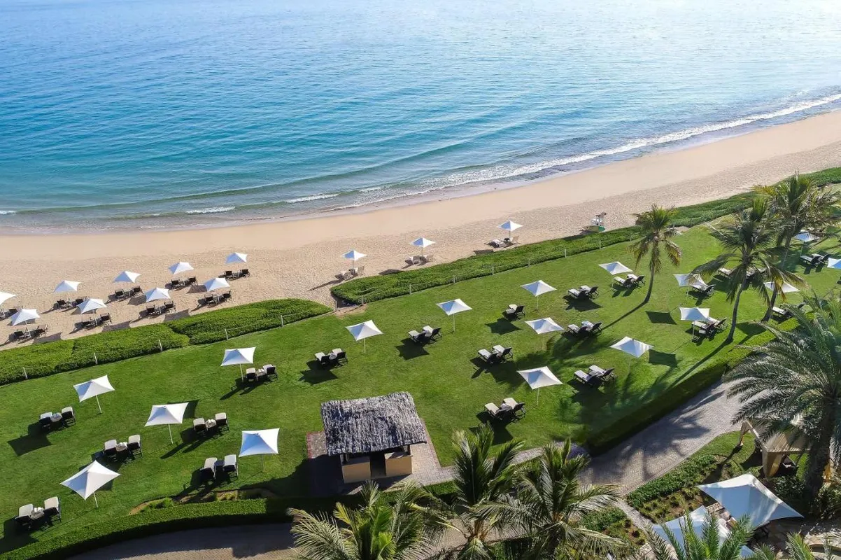 DoubleTree by Hilton Muscat Al Waha фото 9
