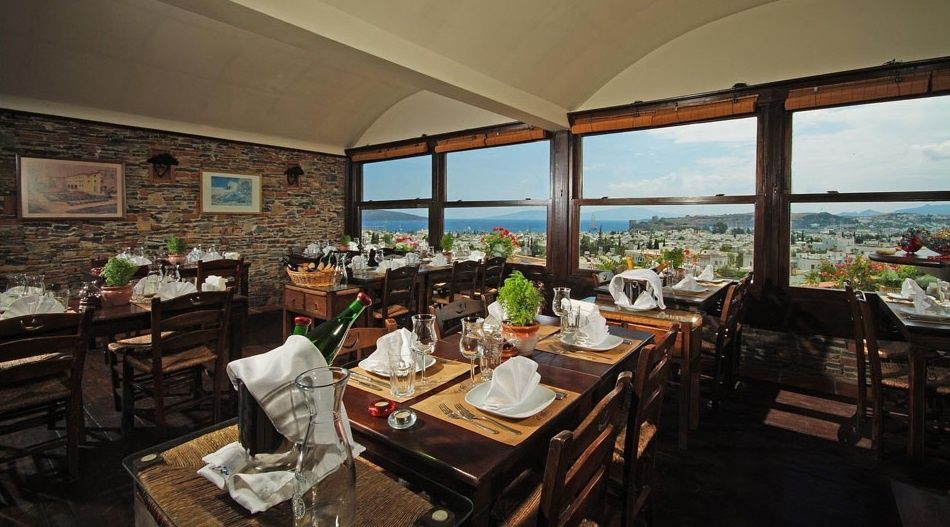 El Vino Hotel & Suites фото 13