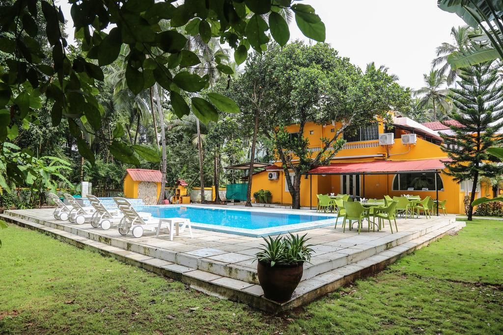 Waters Edge Hostel Goa фото 0