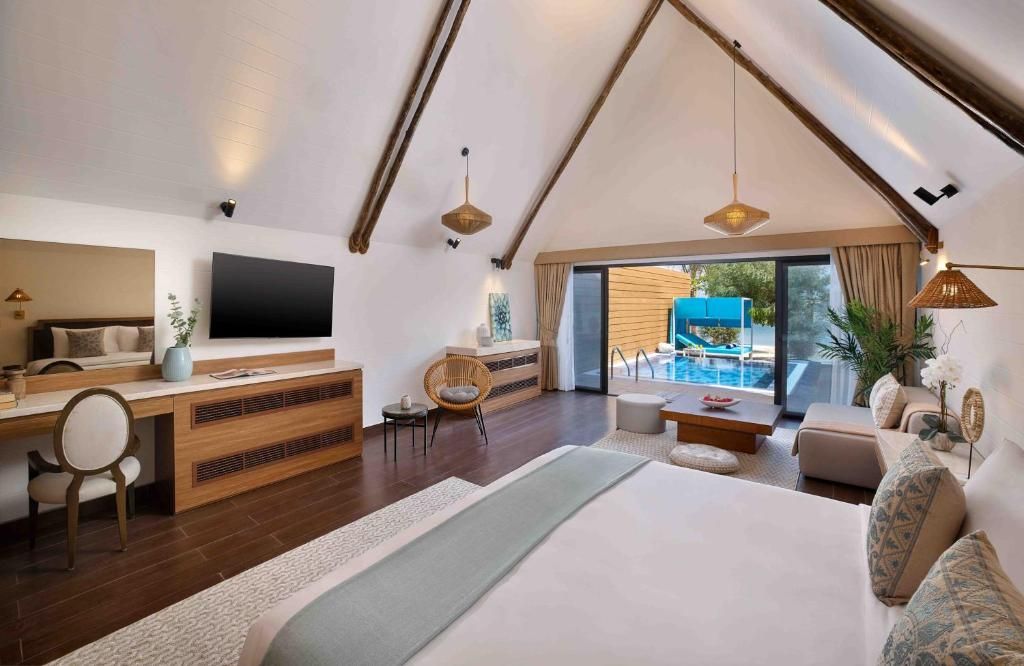 Anantara World Islands Dubai Resort фото 78