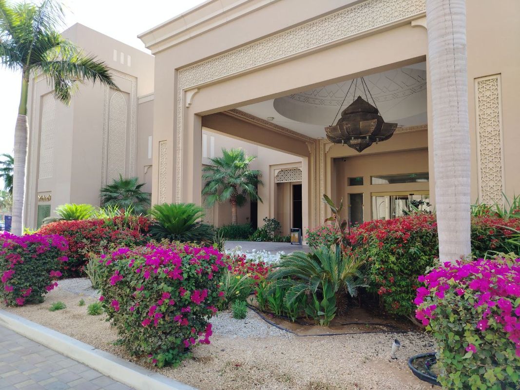 DoubleTree by Hilton Resort & Spa Marjan Island фото 80