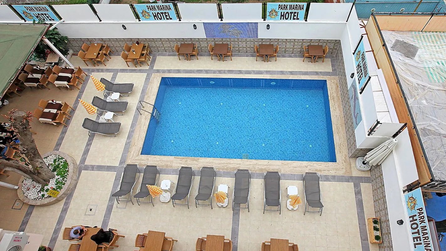 Park Marina Hotel фото 10