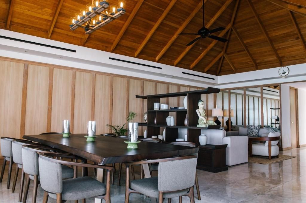 Miskawaan Beachfront Villas фото 31