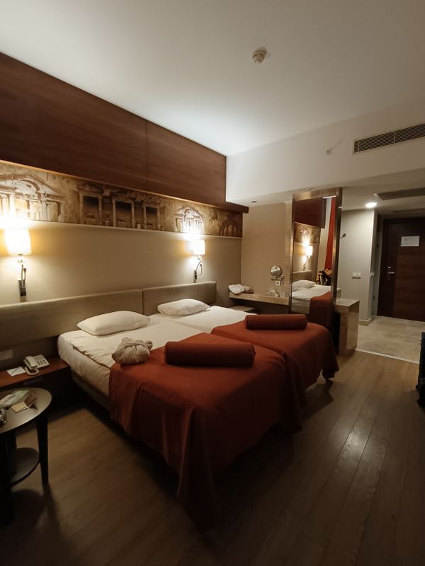 Commodore Elite Suites & Spa (Adults Only) фото 60