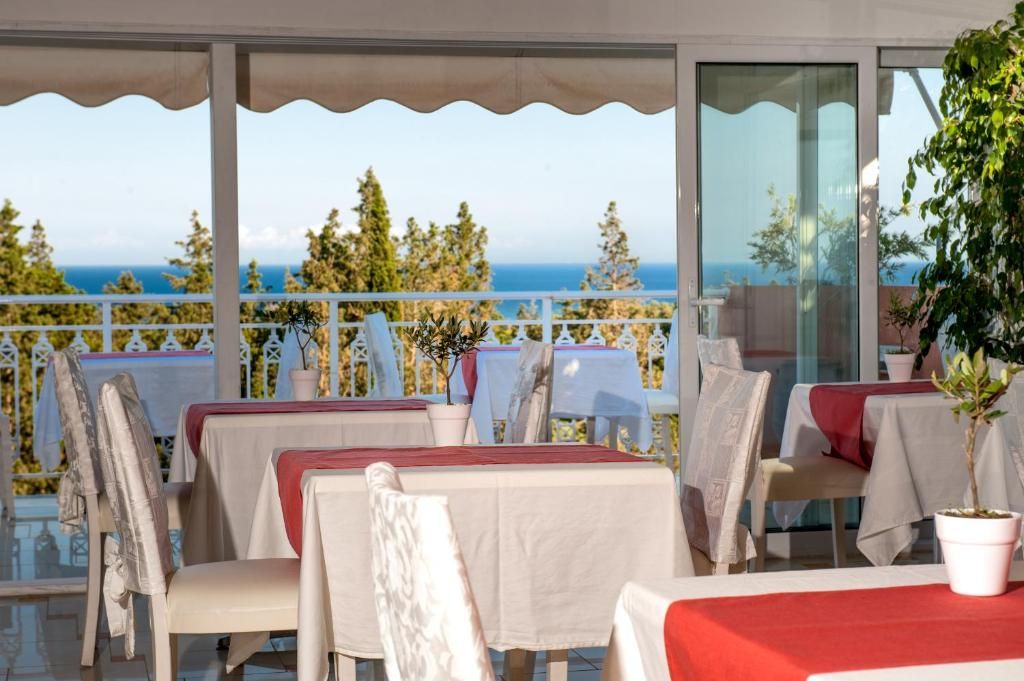 Belvedere Luxury Suites фото 19