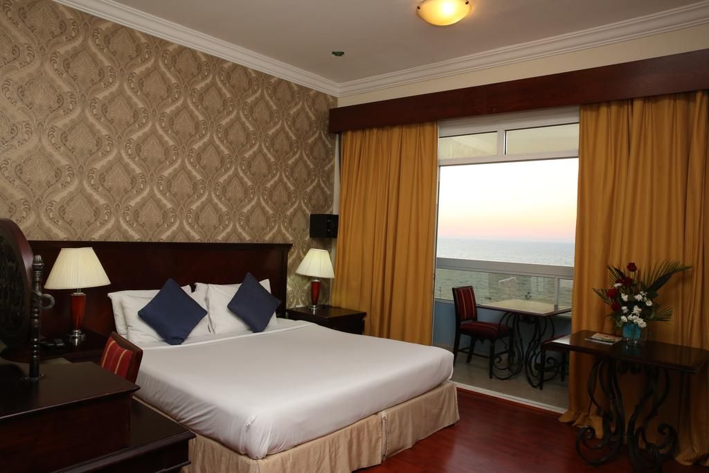 Mermaid Beach Hotel фото 62
