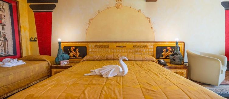 Фото отеля Roman Boutique Hotel