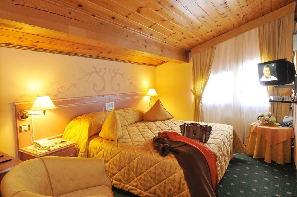 Hotel Miramonti  a Madonna di Campiglio фото 3
