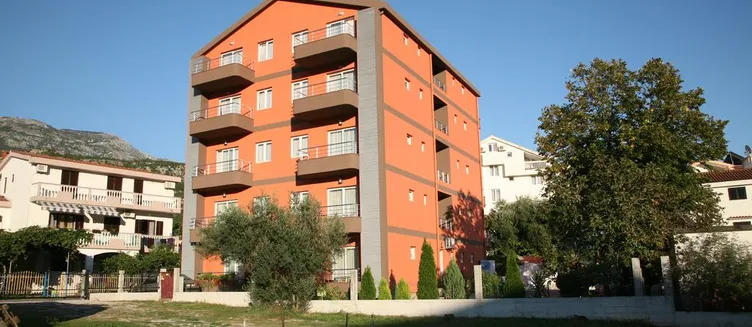 Фото отеля Apartments Elena-Marko